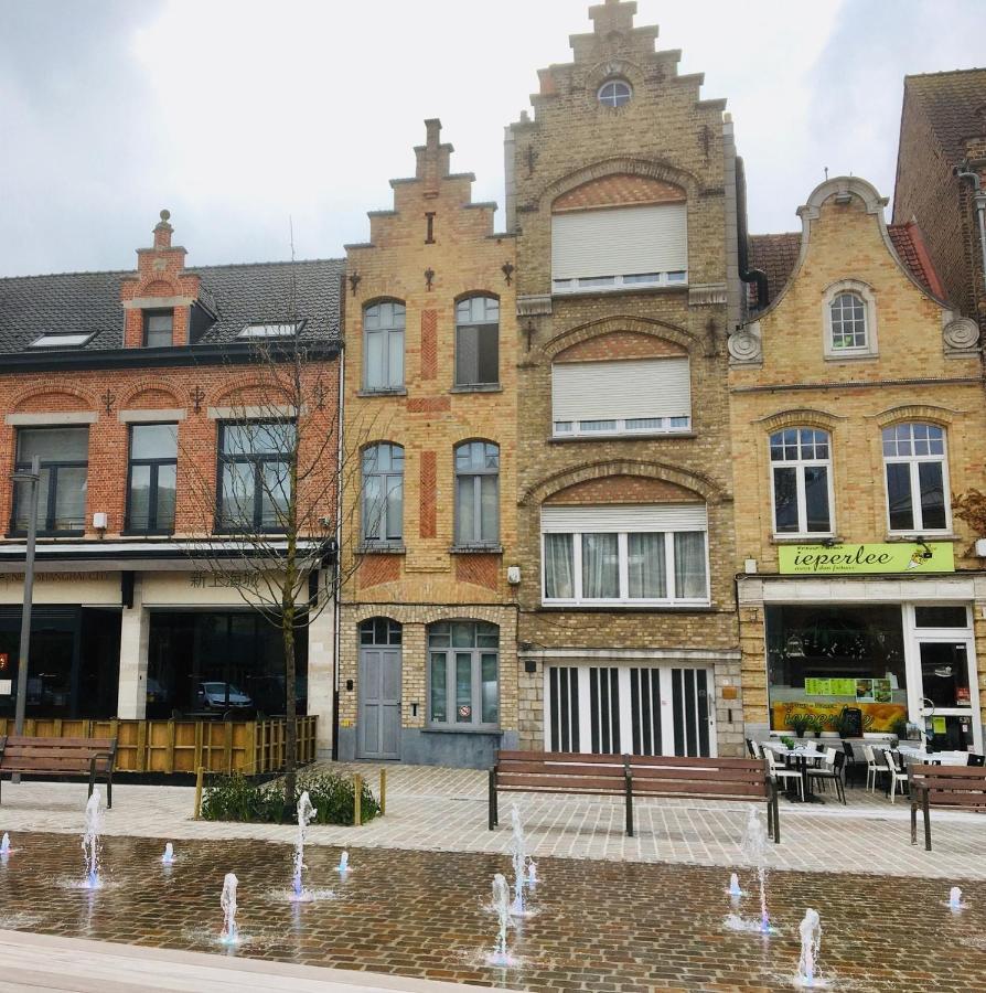 إبير B&B East&West المظهر الخارجي الصورة